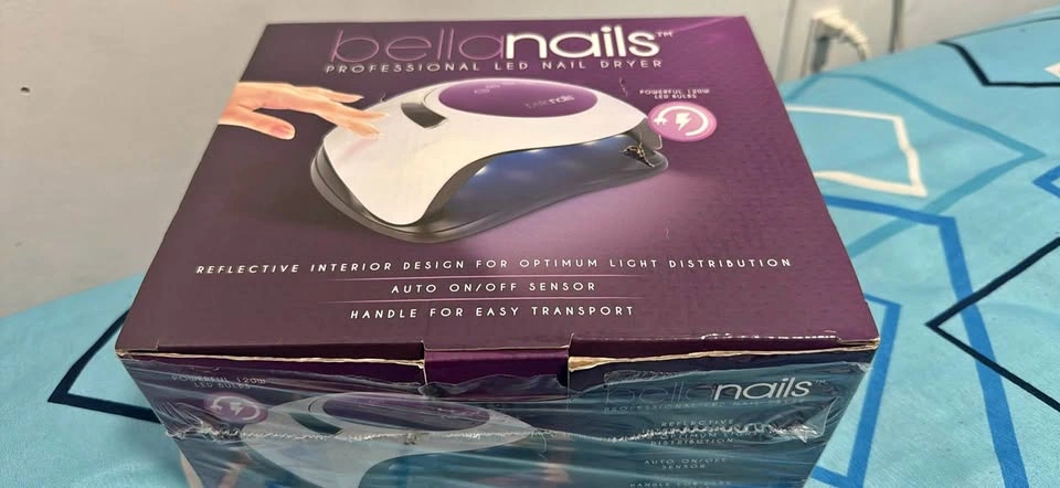 UV LED Nail Lamp with Detachable Base