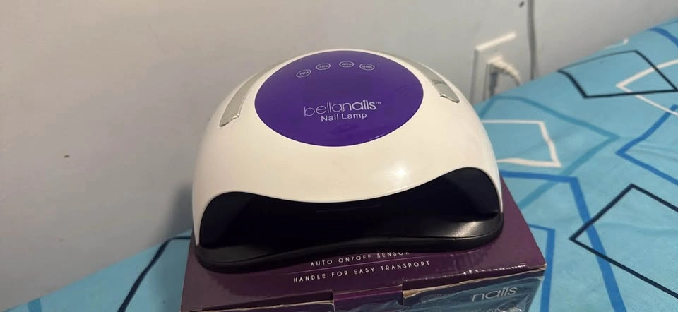 UV LED Nail Lamp with Detachable Base - photo 2