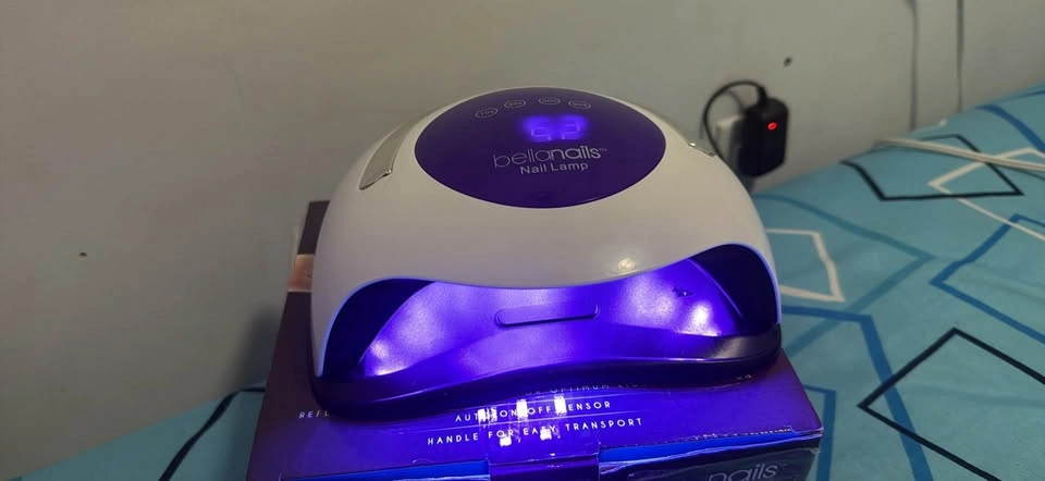 UV LED Nail Lamp with Detachable Base - photo 3