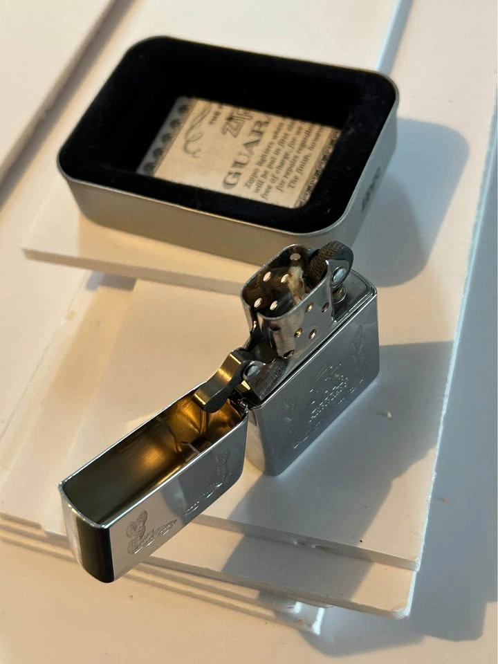 1999 Zippo Cigar Afficionado Lighter - photo 5
