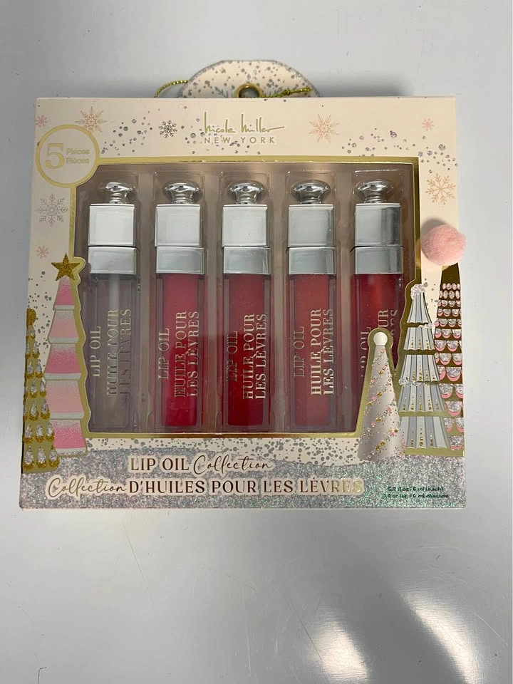 Nicole Miller Lip Oil