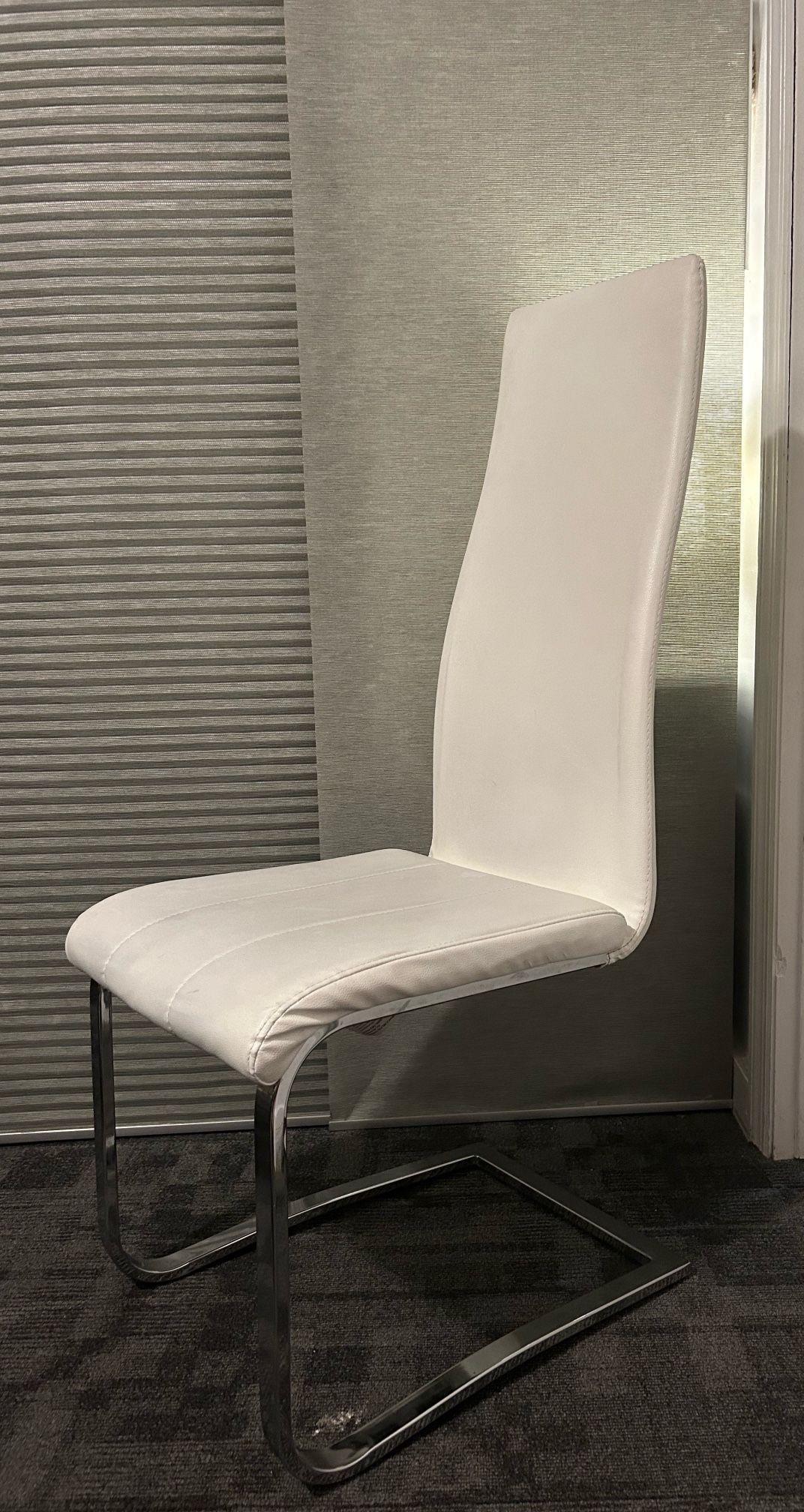 Contemporary White & Chrome Dining Chairs - photo 3