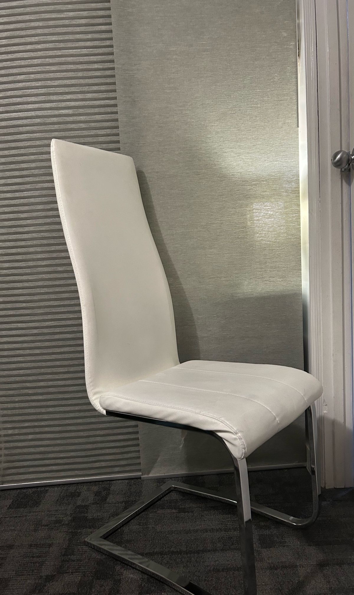 Contemporary White & Chrome Dining Chairs - photo 5