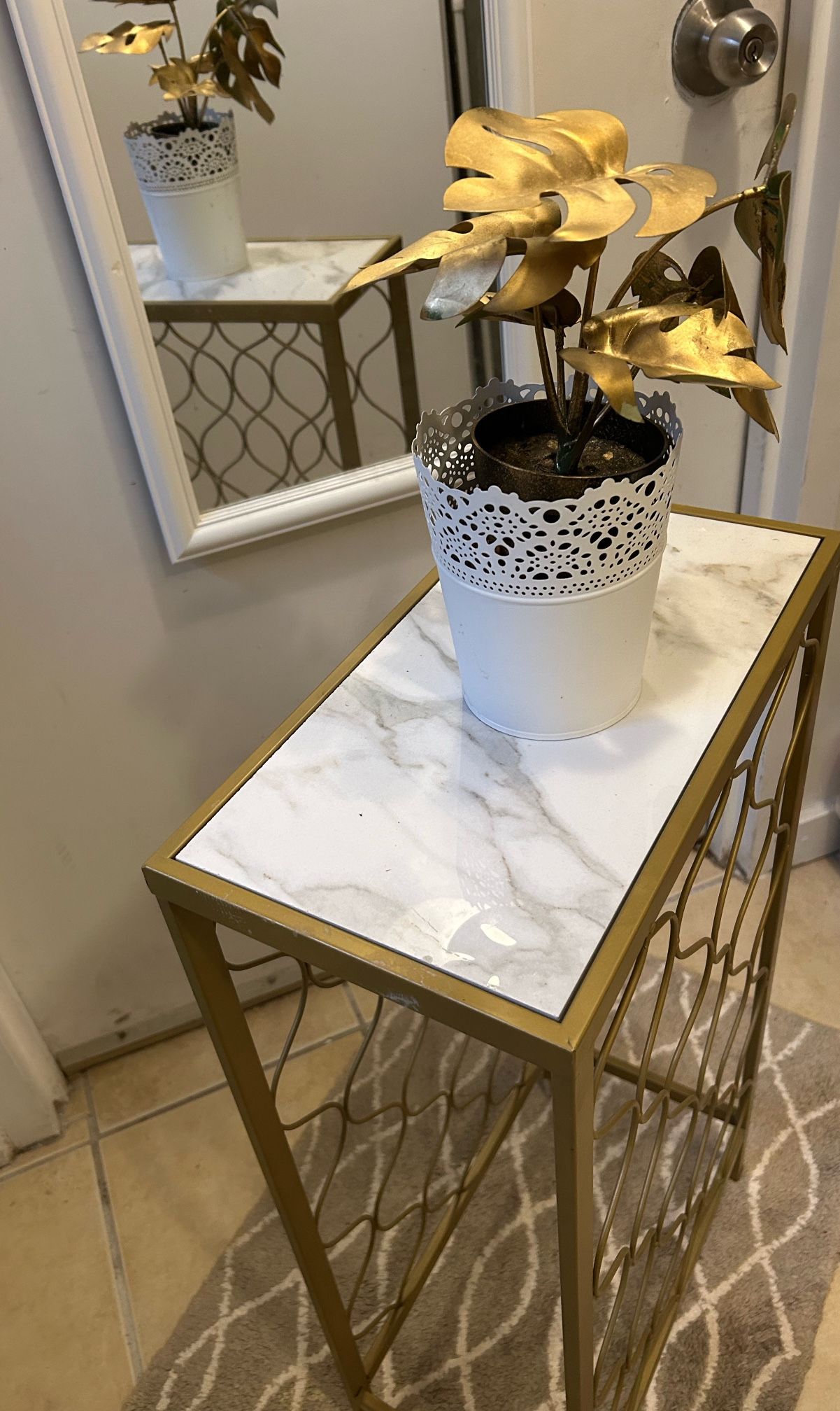 Modern Gold Side Table - photo 2