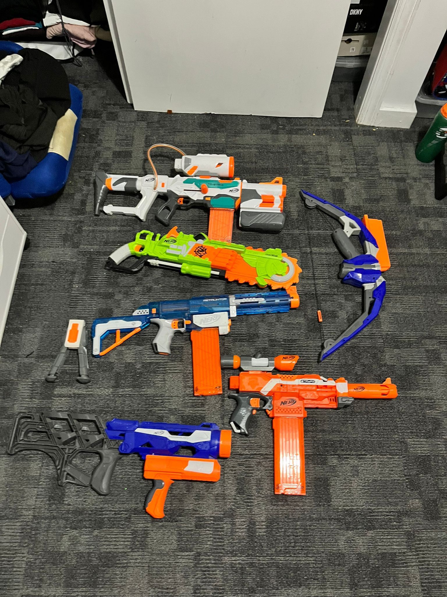 6 Nerf Guns: Elite Retaliator, Thunderblast, Tri-Strike, Brainsa - photo 3