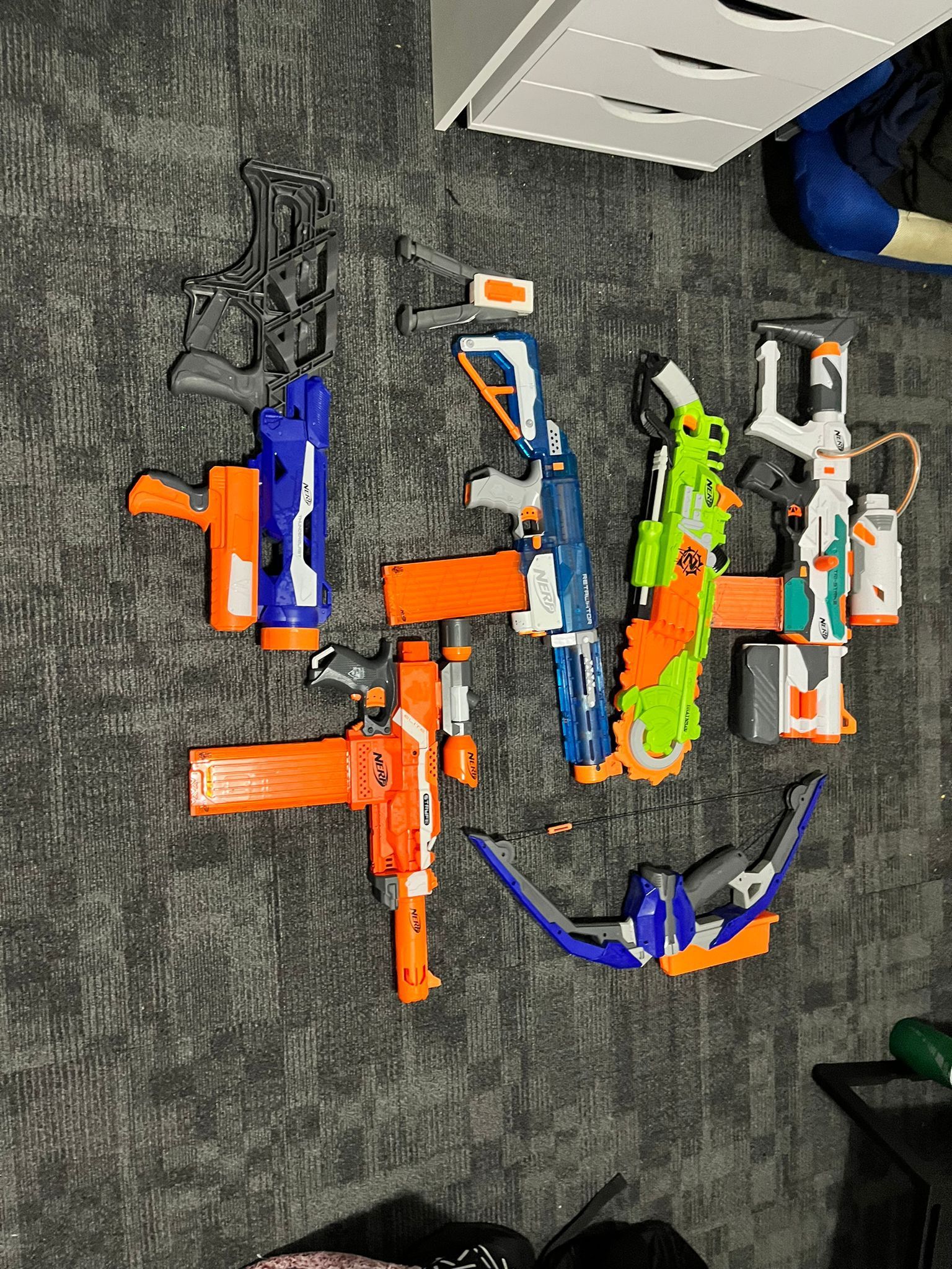 6 Nerf Guns: Elite Retaliator, Thunderblast, Tri-Strike, Brainsa - photo 4