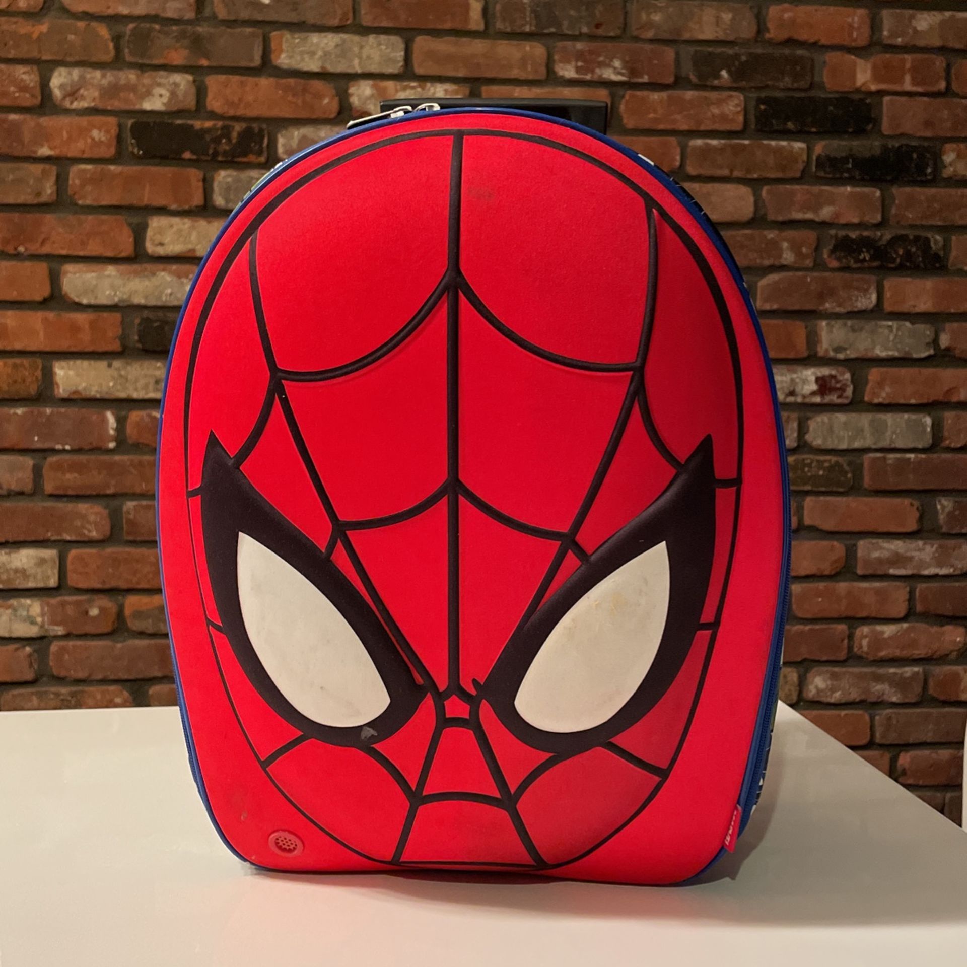 Spiderman Backpack Or Suitcase With Wheels