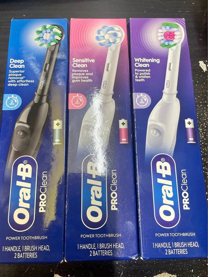 Oral-B ProClean Battery Toothbrushes (3 Units, Different Types)