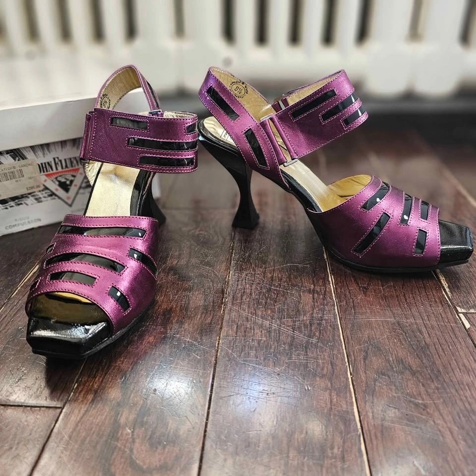 8.5 new in box Fluevog Compulsion Memories Purple Black Heels - photo 4