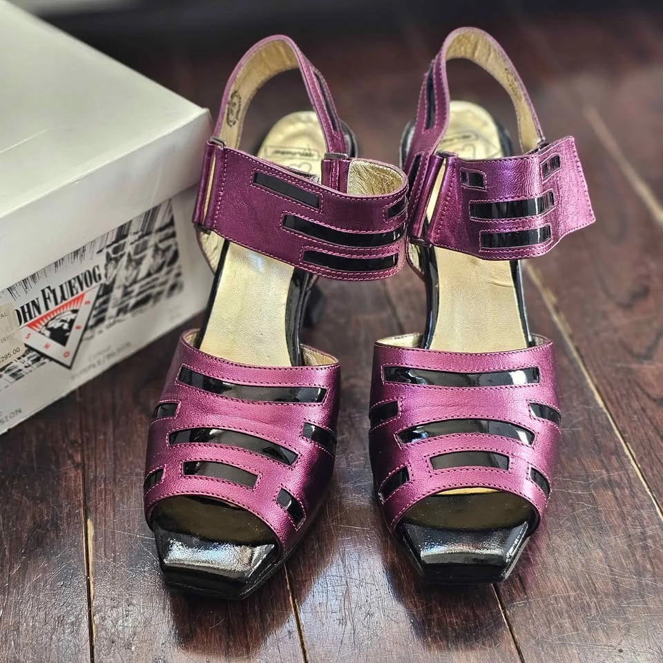 8.5 new in box Fluevog Compulsion Memories Purple Black Heels - photo 5