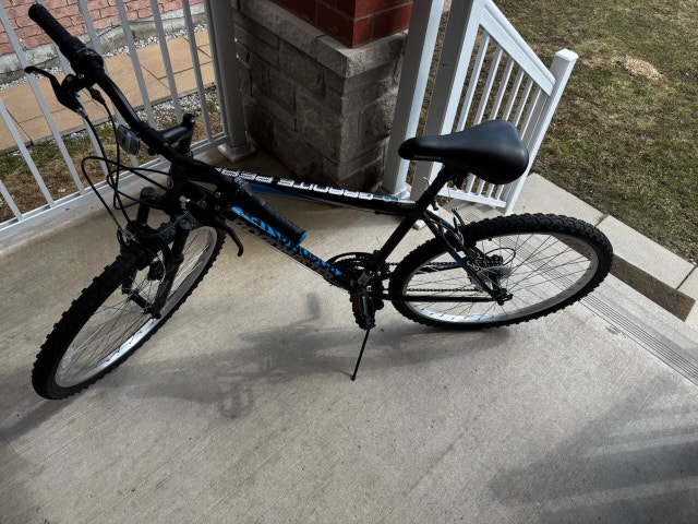 Roadmaster Granite Peak Bike - photo 2
