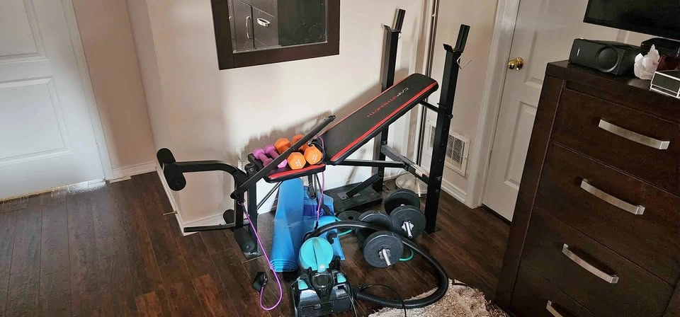 Weight lifting 🏋️‍♀️ bench
