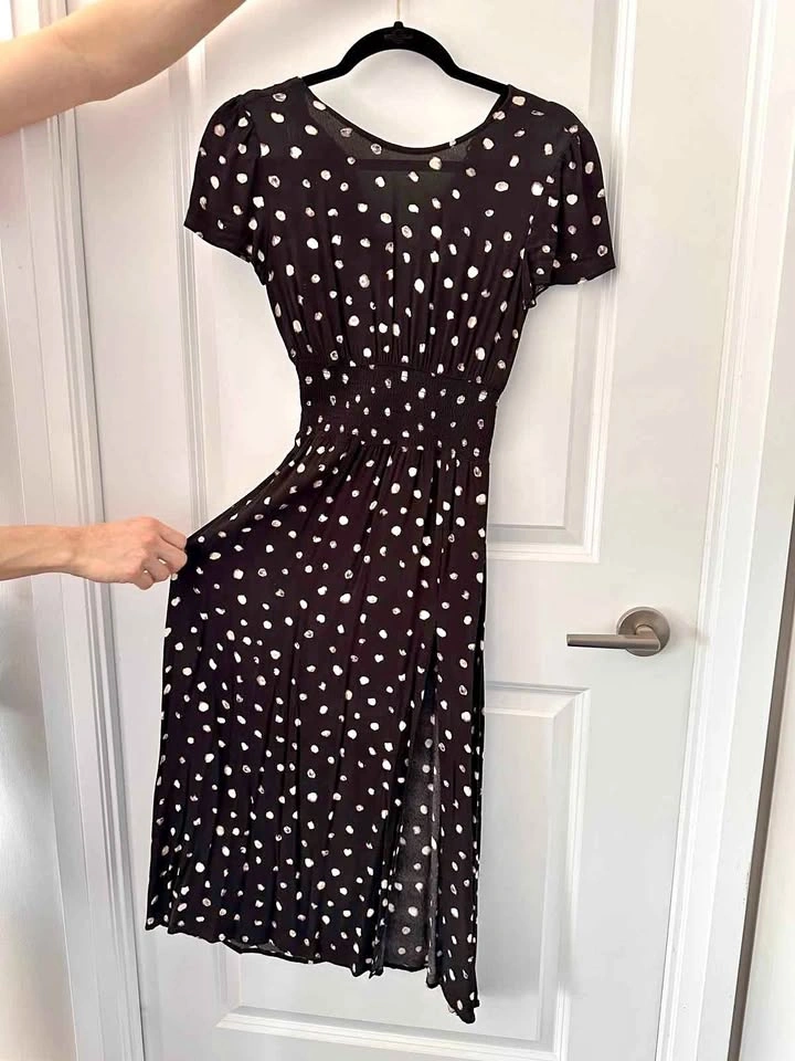 Aritzia Wilfred XXS Black Polka Dot Midi Dress