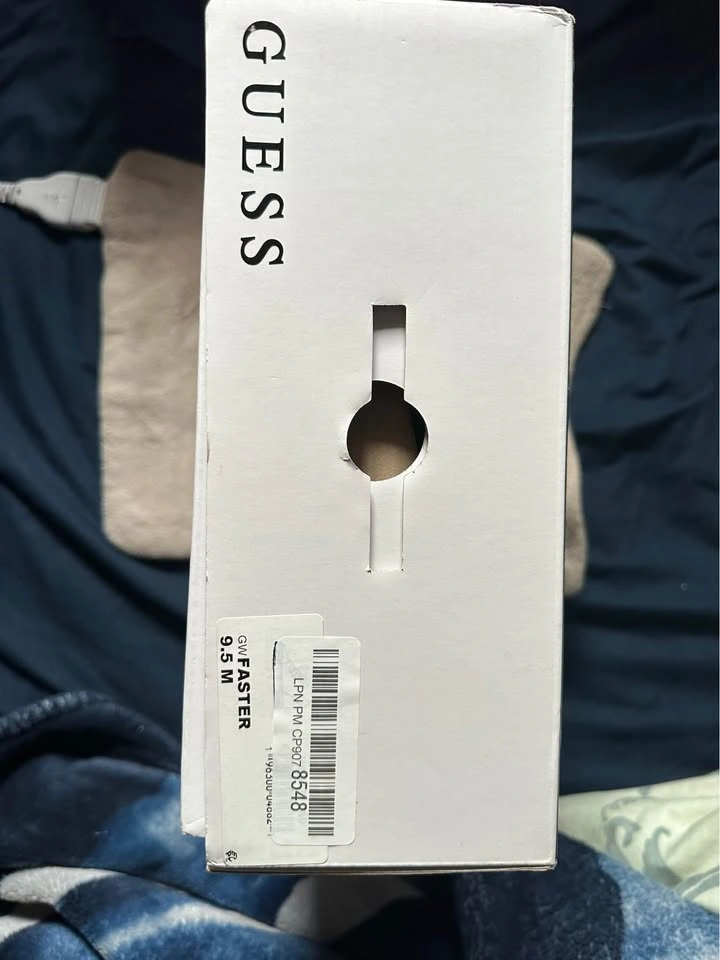 Guess Lifted Size 9.5 Women's Runner - photo 2