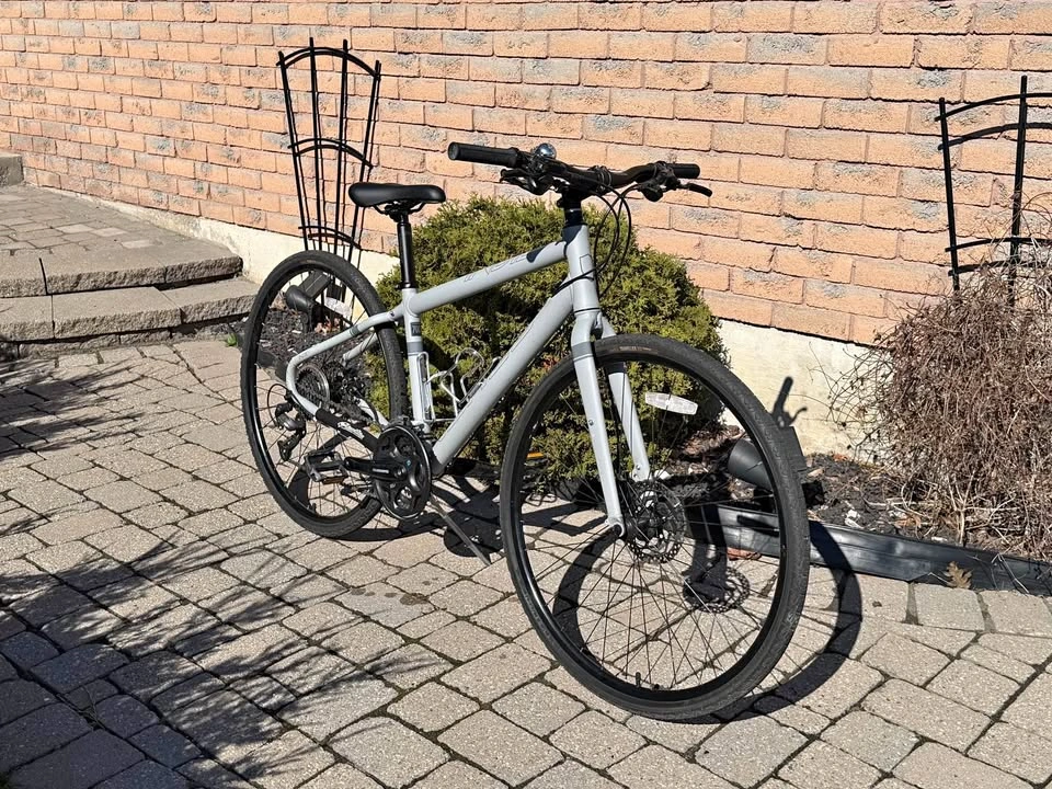 NORCO INDIE BIKE - Hybrid/Mountain Bike with Hydraulics
