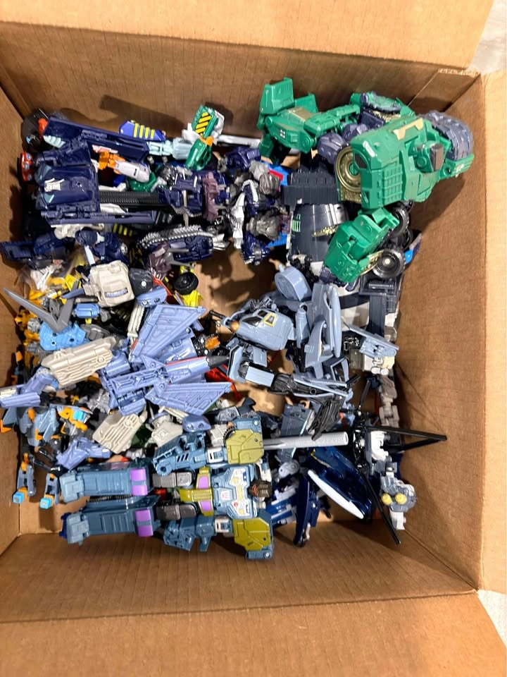 Huge Transformers Lot