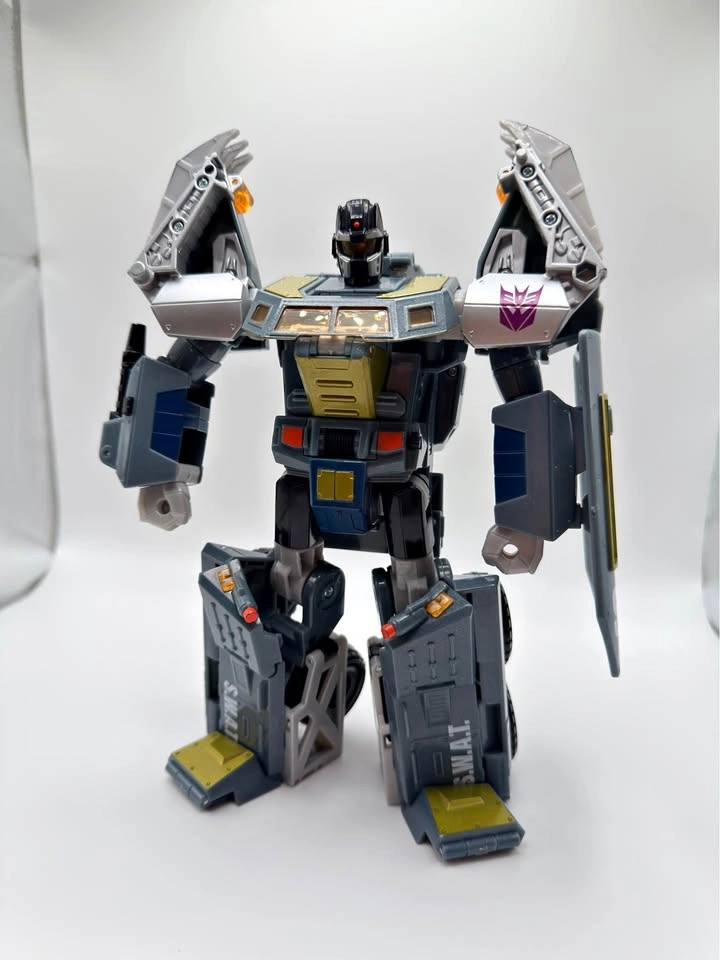 Transformers Universe Onslaught 2008