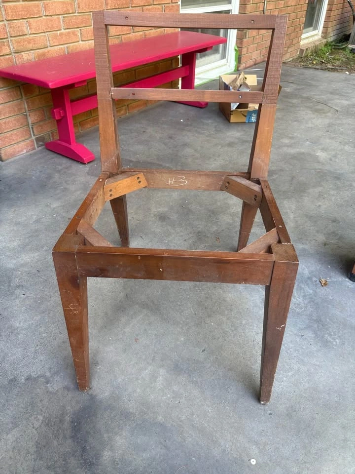 6 Mid Century Solid Wood Dining Chair Frames (Project) - photo 3