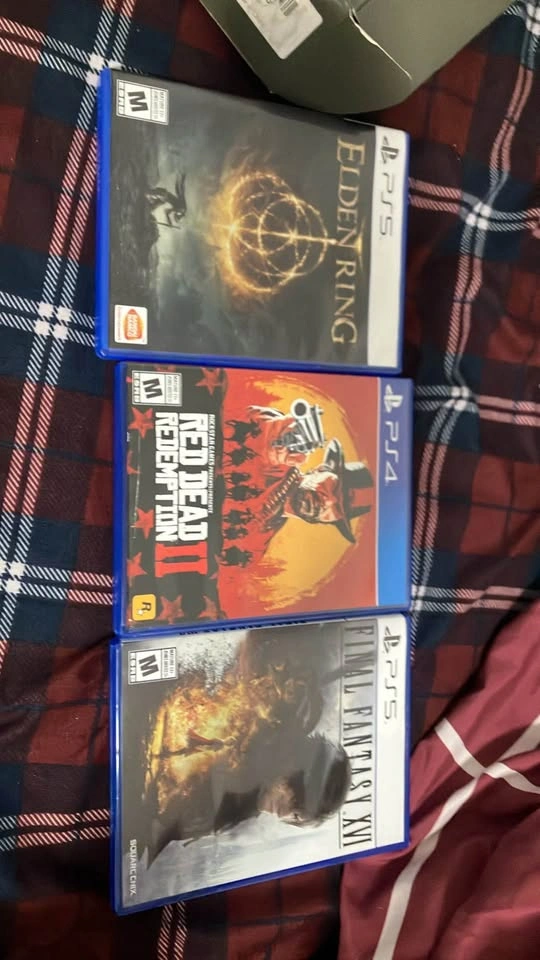 PS5 Disc Version with 2 Controllers and 3 Games - photo 3