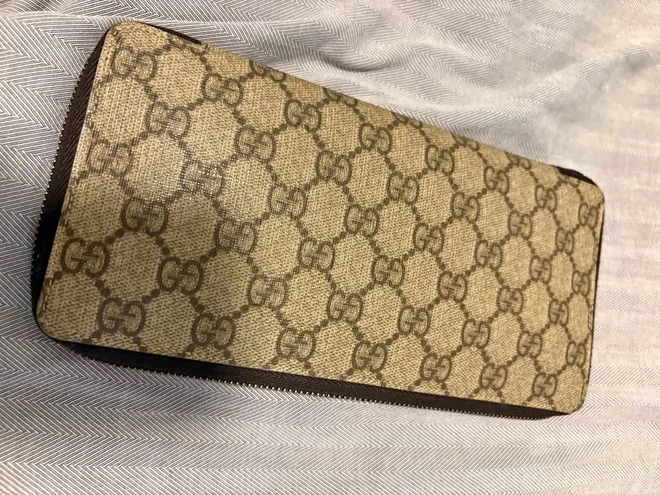 Authentic Gucci GG Canvas Zip-Around Wallet – Classic & Function