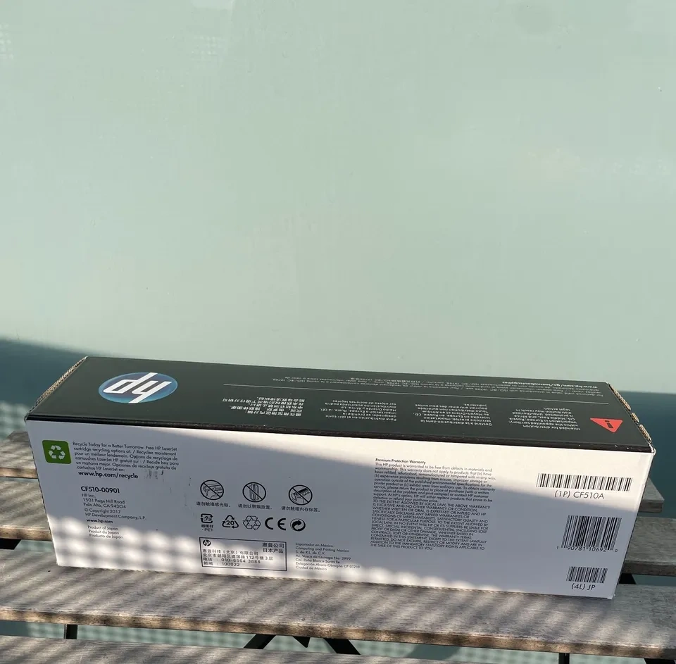 HP 204A Black Original LaserJet Toner Cartridge CF510A - photo 4