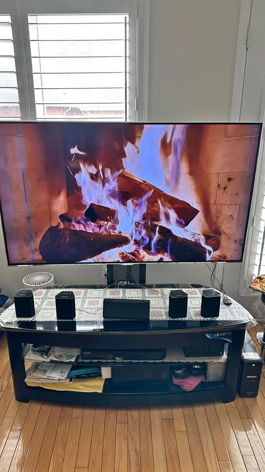 Glass TV Stand with Swivel Mount - PICKUP ONLY