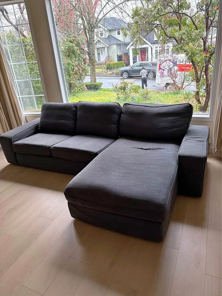 Modern L-Shaped Sectional Sofa – Dark Grey