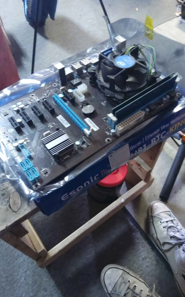 Esonic H81 BTC KING mobo processor ram combo - photo 2