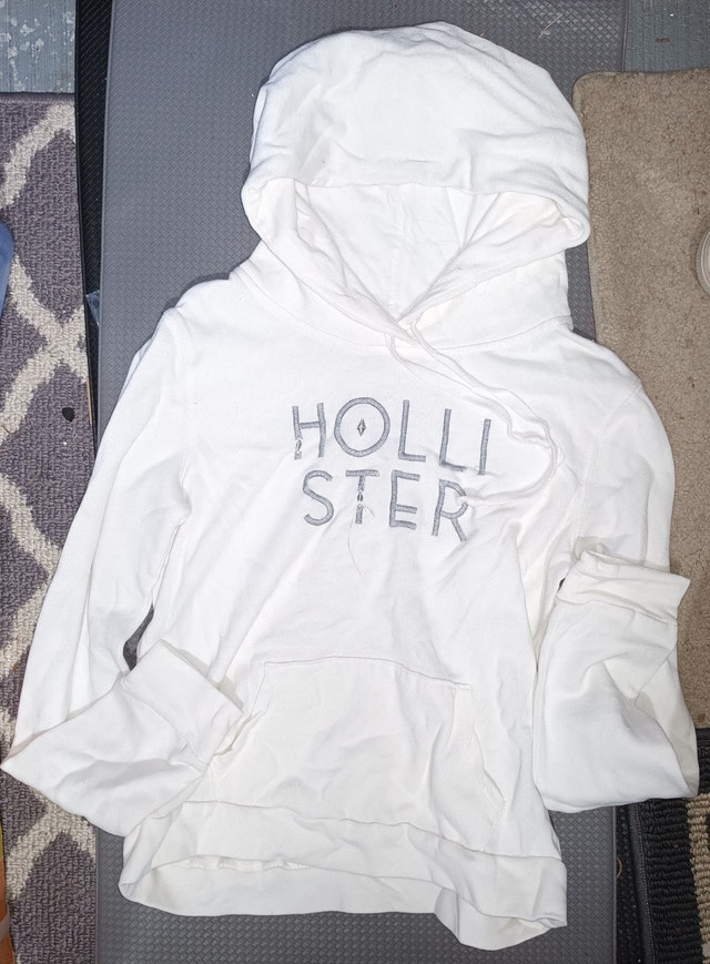 HOLLISTER Women's Small Graphic Hoodie Shirt, Off White