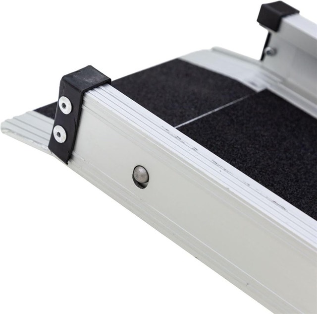 Silver Spring Telescoping Wheelchair Ramps (3-5 Ft) - photo 4