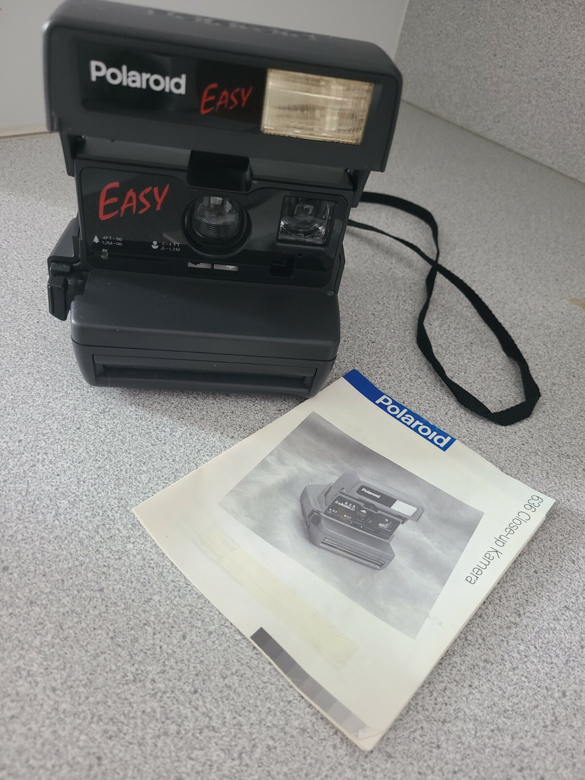Polaroid 600 OneStep Close Up Instant Camera
