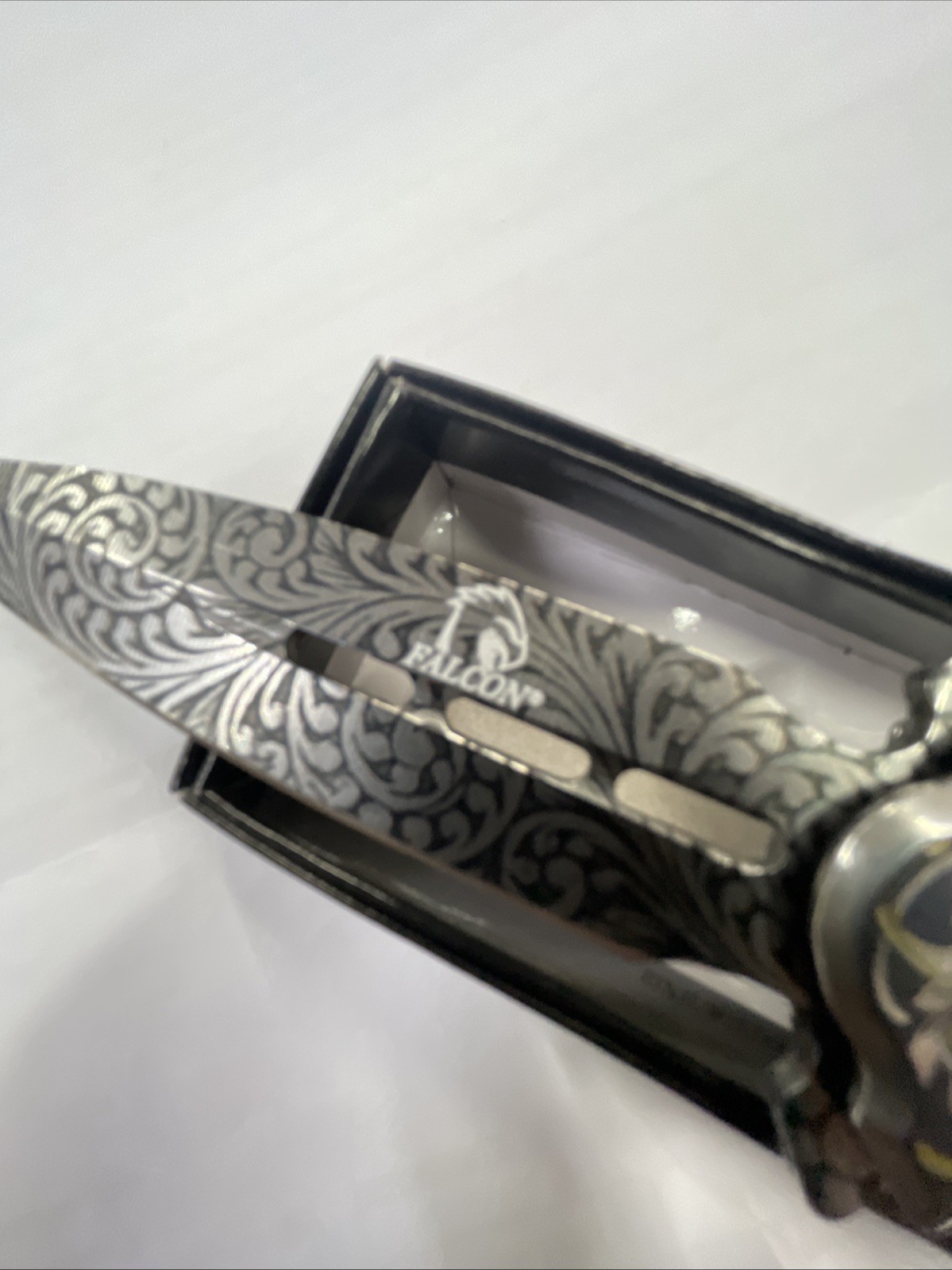 Beautiful Design Spring Assisted Pocket Knife By Falcon - photo 4