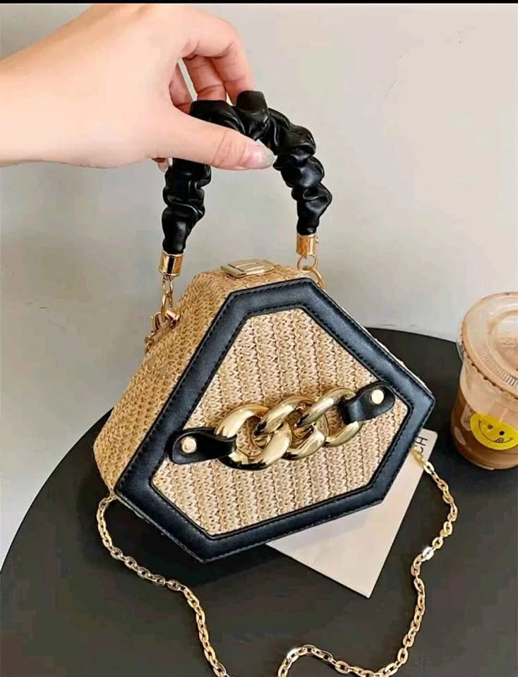 Mini Chain Decor Straw Satchel Bag