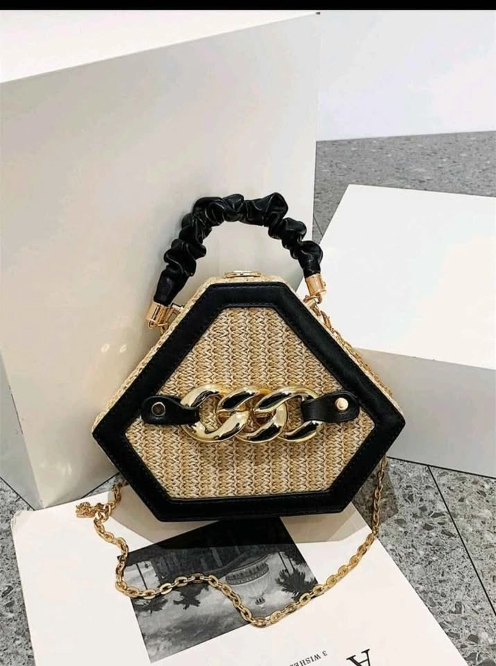 Mini Chain Decor Straw Satchel Bag - photo 2
