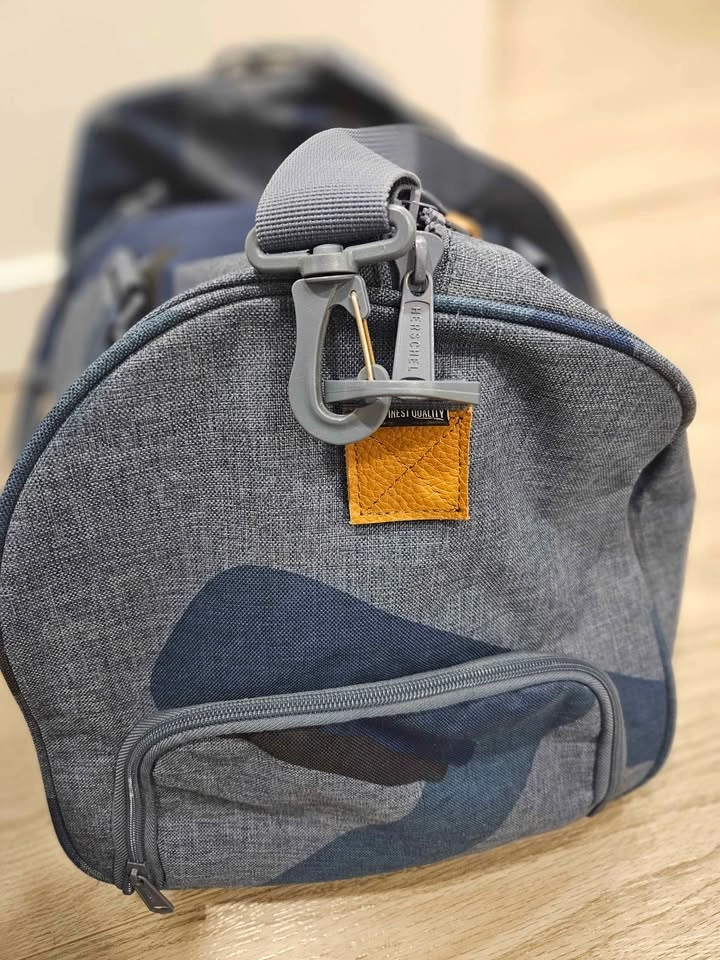 Herschel Blue Duffel Bag - photo 3