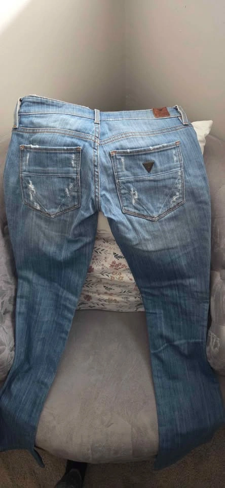 Low Rise Guess Jeans - photo 4