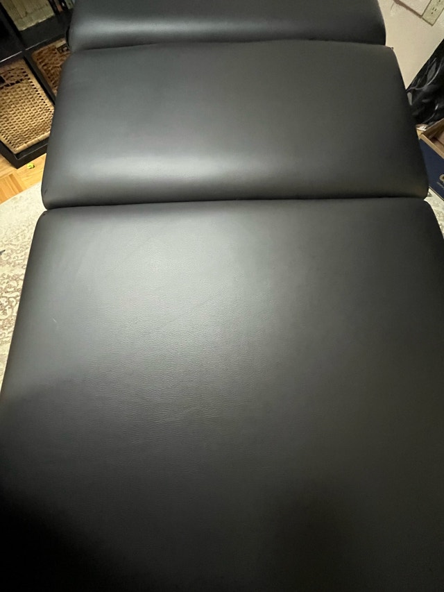 Massage Table with Accessories - photo 4
