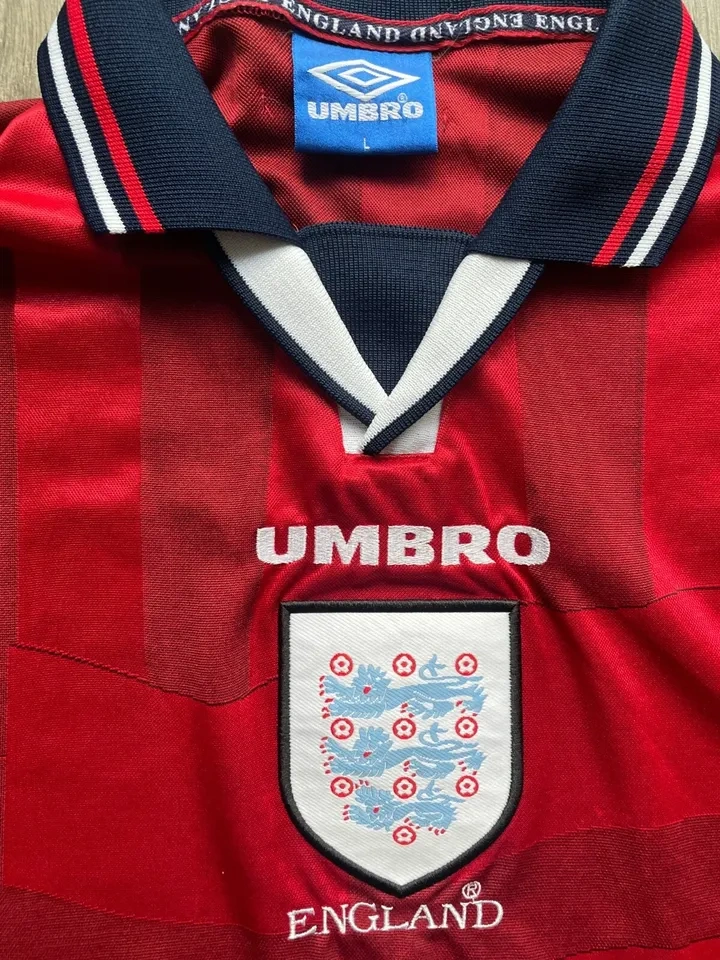 Vintage 1998 Umbro England Red Three Lions Jersey Size L - photo 2