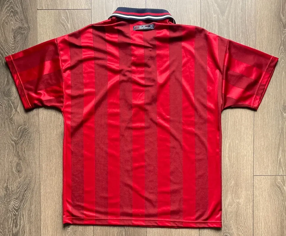 Vintage 1998 Umbro England Red Three Lions Jersey Size L - photo 4
