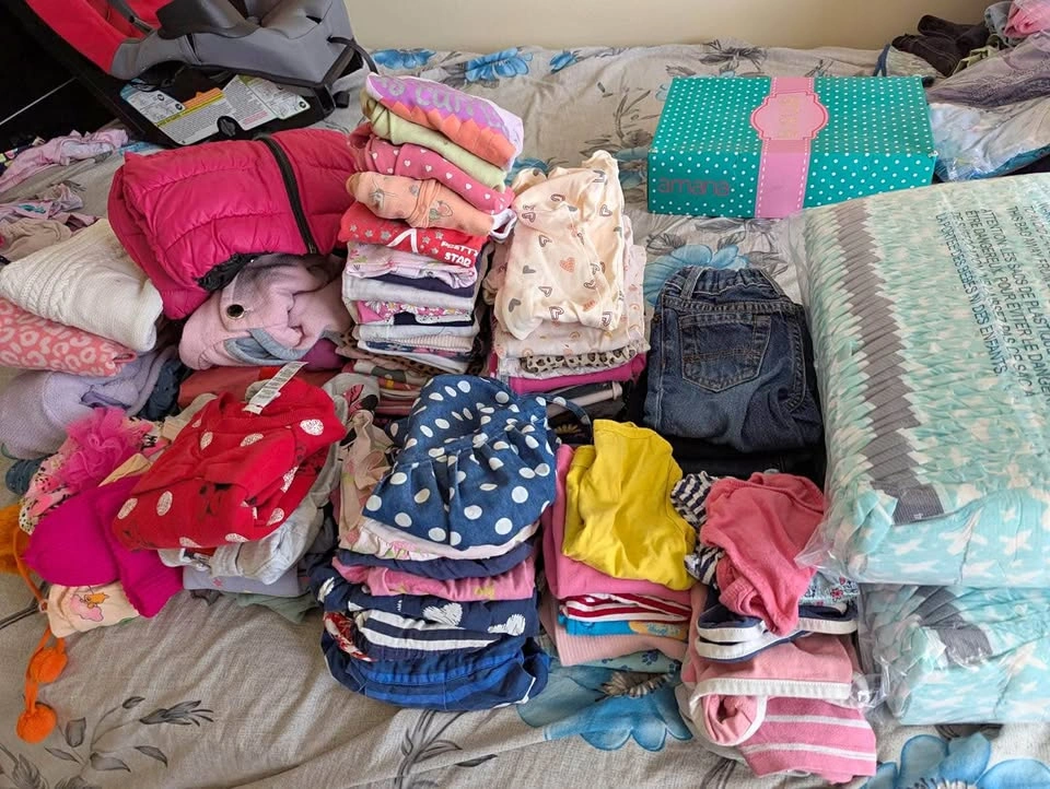 Toddler girls huge clothing lot over 150 items
