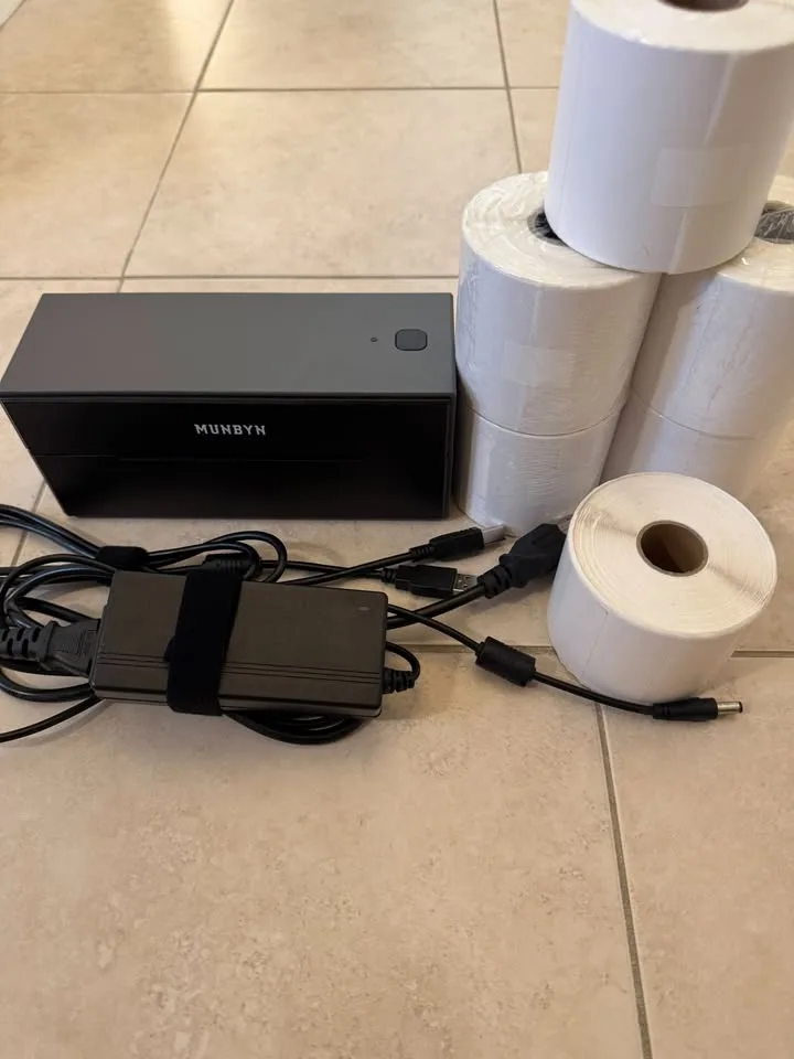 MUNBYN ITPP129 Thermal Label Printer + Labels! image indicator(5)