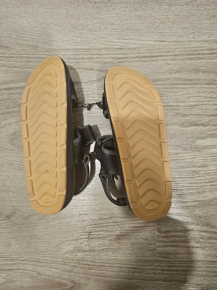 ZARA sandals for Women US size 4 (BRAND NEW) - photo 4