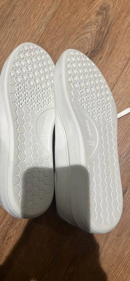 GEOX Respira - US Size 9 - photo 3