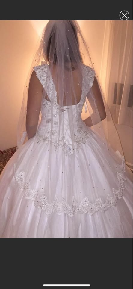 Wedding Dress with veil - photo 4
