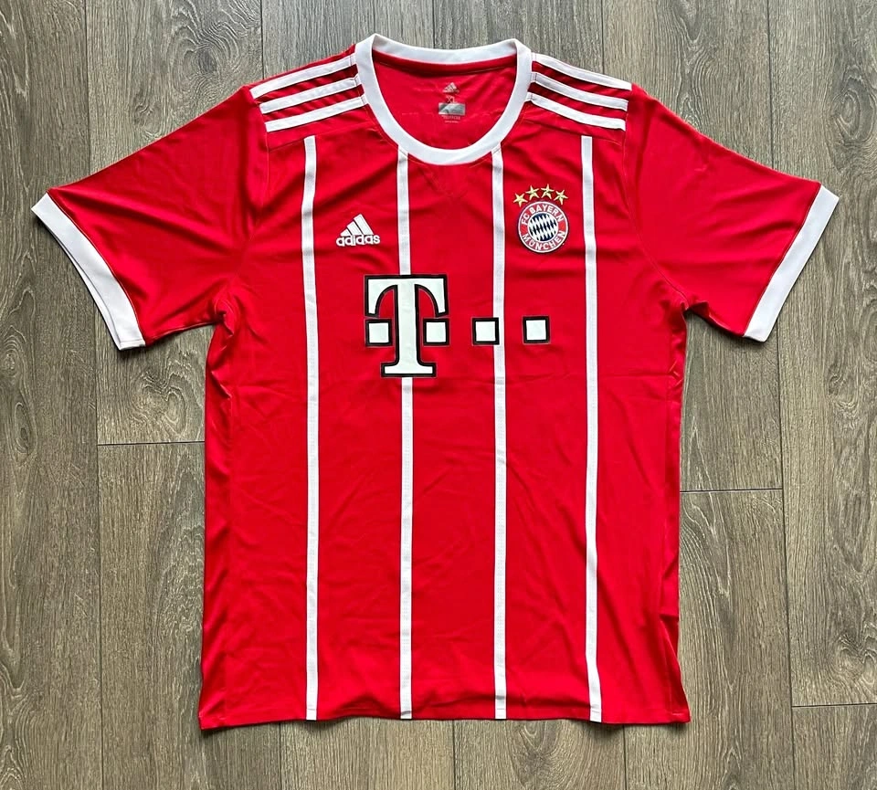 Adidas 2017-18 Bayern Munich Mats Hummels Jersey XL