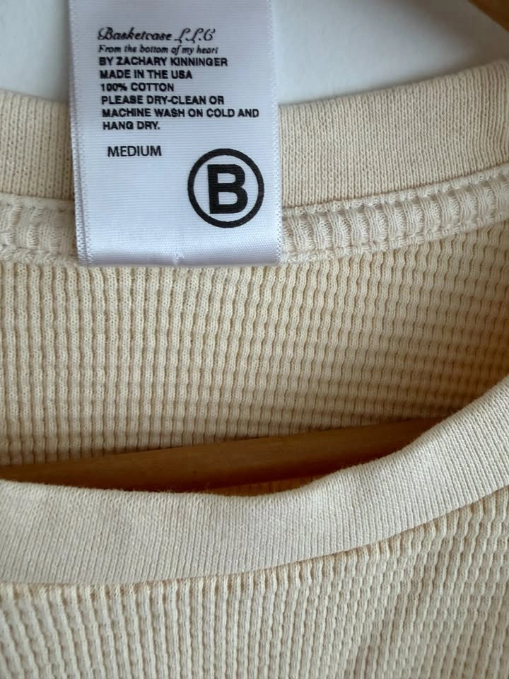 Basketcase Gallery War Thermal Henley Shirt Size M - photo 4