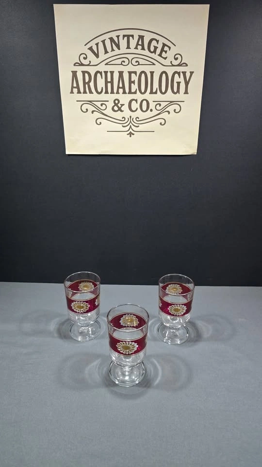 FRENCH LUMINARC SHERRY GLASSES WITH CRANBERRY RED & GOLD DESIGN - photo 3