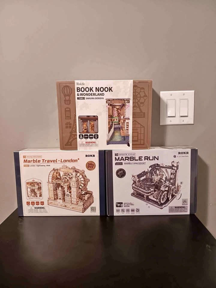 Vintage Puzzle Model Kits