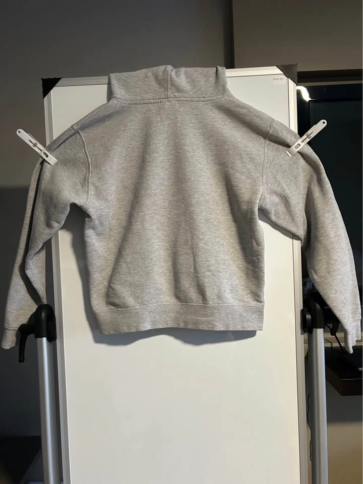 Obey Hoodie (Size M) – Clean Streetwear – Grey Propaganda Print - photo 4