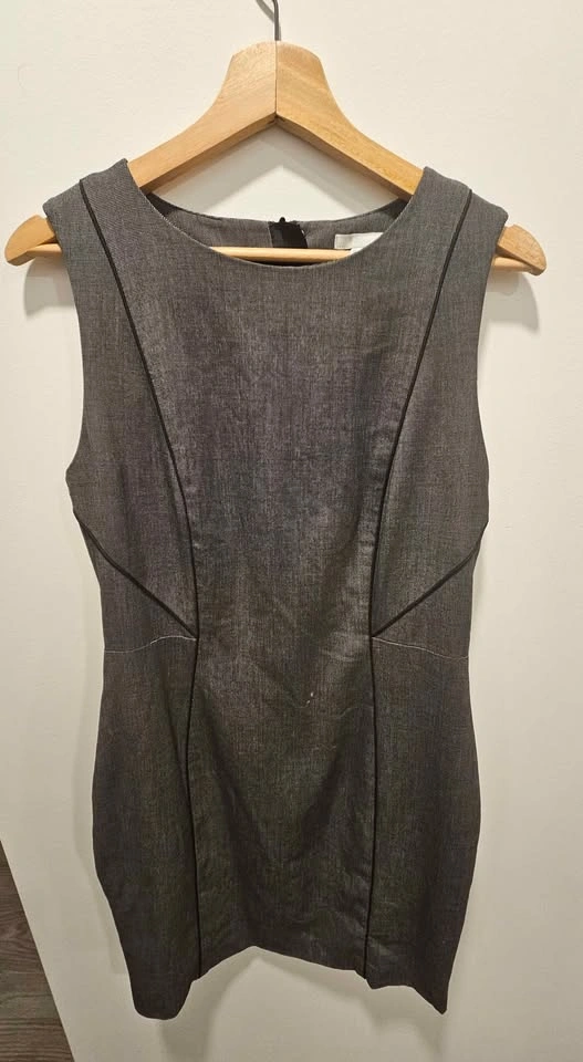 H&M Grey Sleeveless Work Dress (Size 12)